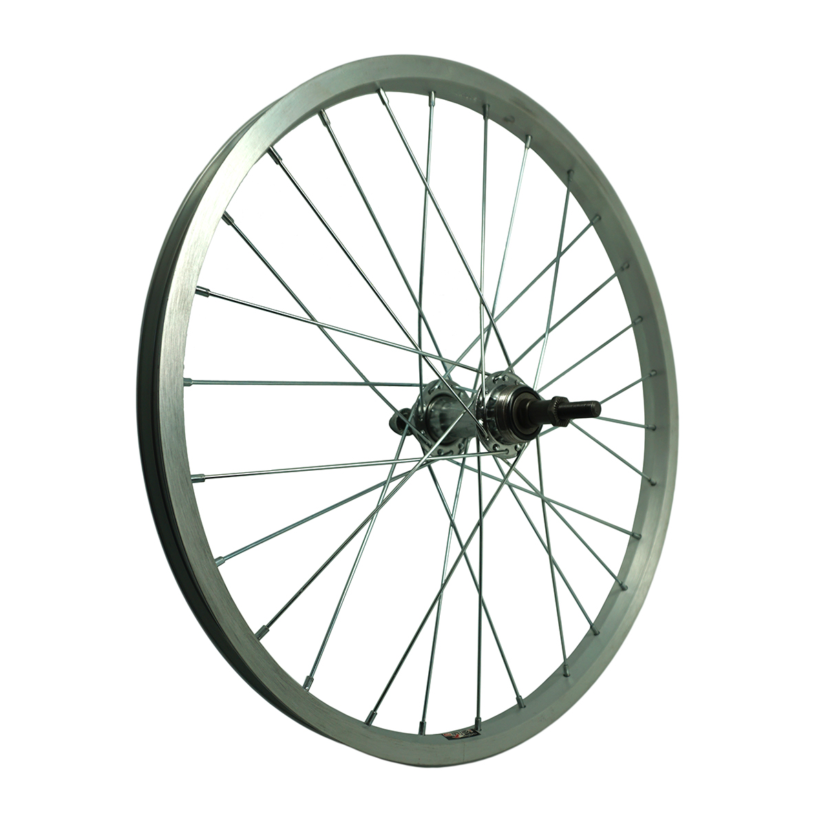 Колесо 24 заднее, обод одинарный алюм. б/пист. серебристый,втулка стальная, на гайках, серебр.